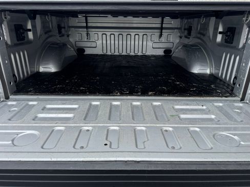 Used 2018 Ford F150 Lariat AWD/4WD image 38
