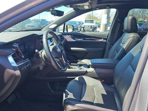 Used 2023 Cadillac XT5 Premium Luxury w/ Technology Package image 6