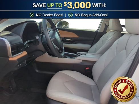 Used 2024 Toyota Grand Highlander Platinum image 14