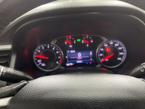 Used 2020 GMC Acadia SLT image 32