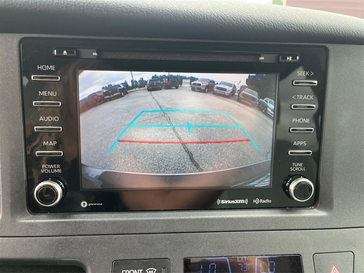 Used 2019 Toyota Sienna LE FWD image 18