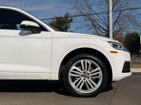 Used 2018 Audi Q5 2.0T Premium Plus w/ Premium Plus Package image 16