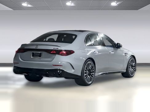 New 2026 Mercedes-Benz E 53 AMG e 4MATIC Sedan image 9