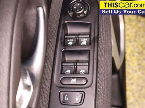 Used 2019 Jeep Renegade Sport w/ UConnect 7.0 Group FWD image 31