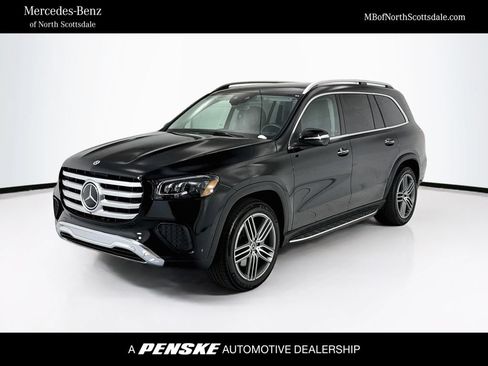 Certified 2026 Mercedes-Benz GLS 450 4MATIC image 1