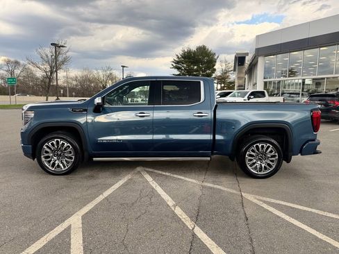 Used 2025 GMC Sierra 1500 Denali Ultimate image 2