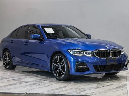 Used 2020 BMW 330i xDrive Sedan AWD/4WD image 11