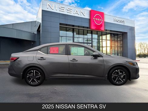 Used 2025 Nissan Sentra SV w/ All-Weather Package image 6