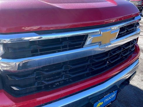 Used 2025 Chevrolet Silverado 1500 LT image 29