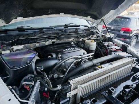 Used 2015 RAM 3500 Tradesman w/ Chrome Appearance Group image 29