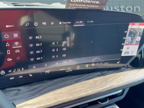 New 2025 Audi Q5 Premium image 23