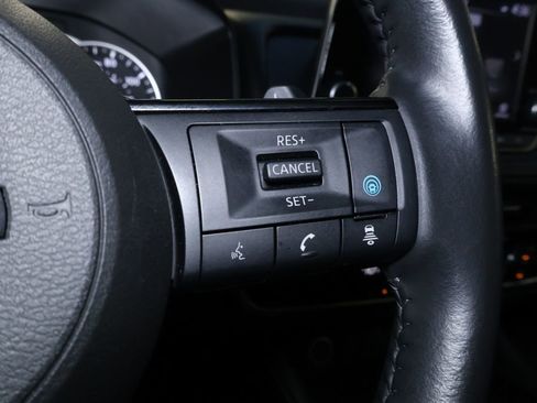 Used 2023 Nissan Rogue SL image 21