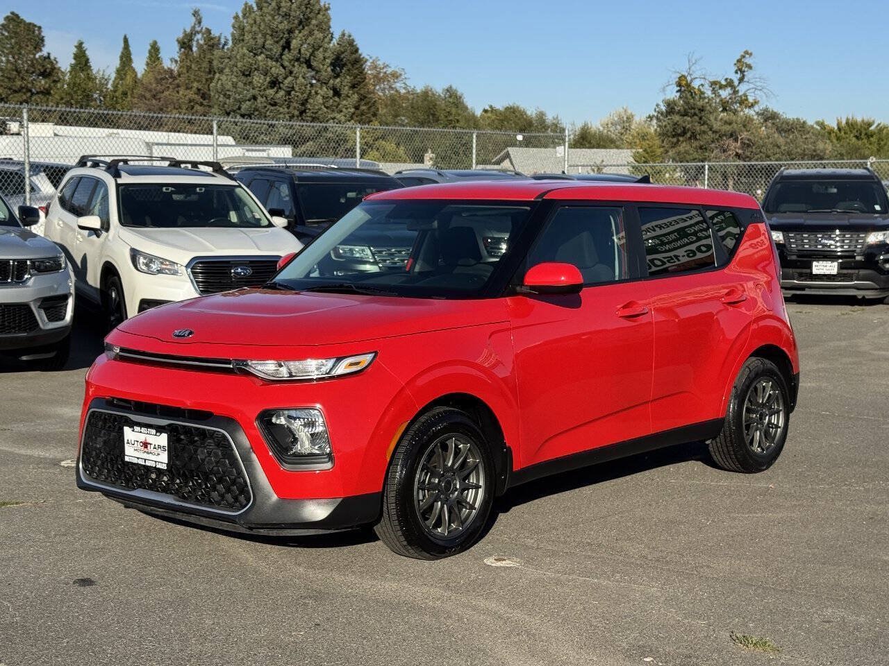 Used 2021 Kia Soul LX FWD image 1