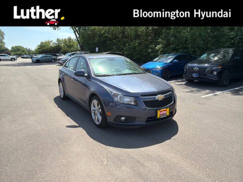 Used 2013 Chevrolet Cruze LTZ FWD image 1