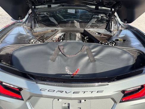 Used 2024 Chevrolet Corvette Stingray Premium Cpe w/ Body-Color Dual Roof Package RWD image 12