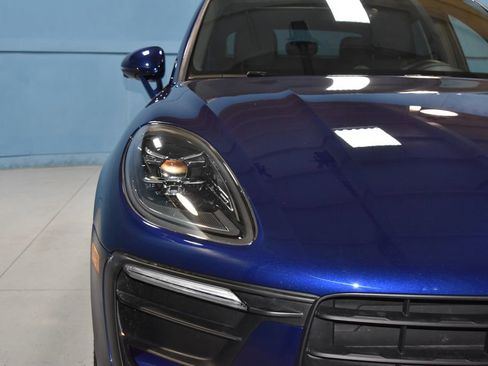 Certified 2024 Porsche Macan image 26