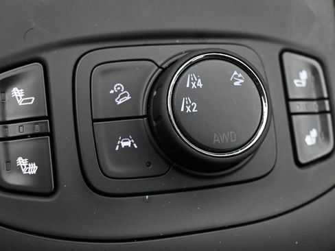 Used 2023 GMC Terrain SLE w/ Driver Convenience Package AWD/4WD image 30