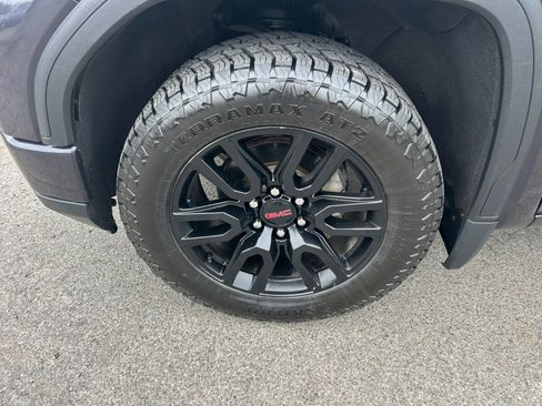 Used 2022 GMC Sierra 1500 Elevation AWD/4WD image 10