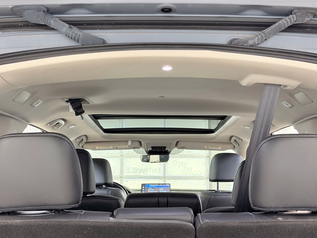 Used 2025 Honda Pilot Touring image 35