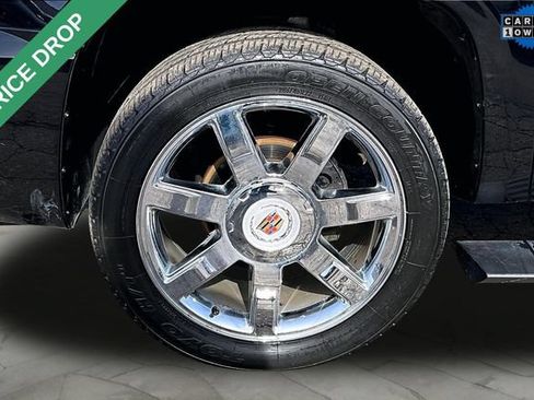 Used 2013 Cadillac Escalade EXT Premium AWD/4WD image 8