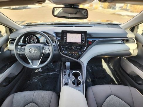 Used 2023 Toyota Camry LE image 31