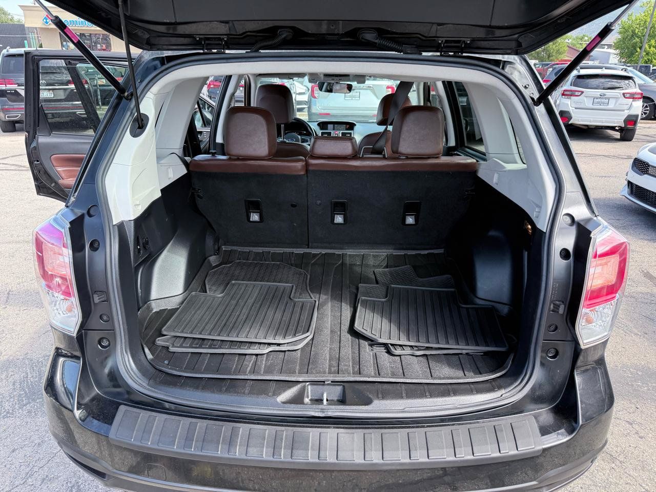 Used 2018 Subaru Forester 2.0XT Touring AWD/4WD image 11