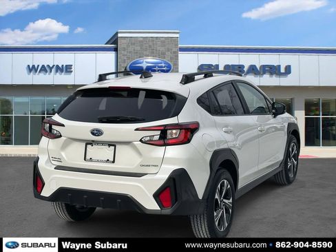 Certified 2025 Subaru Crosstrek 2.0i Premium image 4