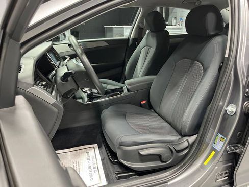 Used 2018 Hyundai Sonata SE FWD image 15