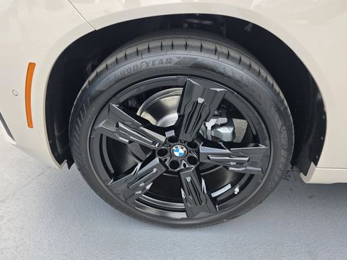 New 2026 BMW X3 xDrive30 w/ M Sport Package AWD/4WD image 5