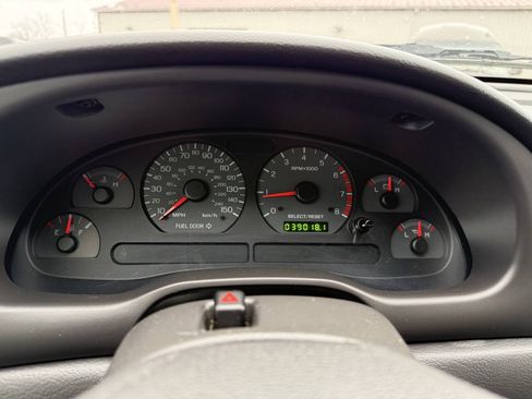 Used 2001 Ford Mustang GT RWD image 20