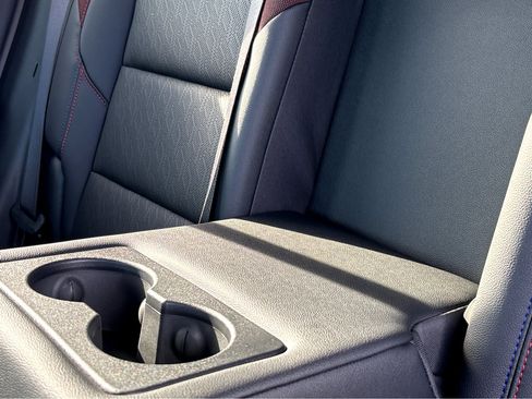 Used 2026 Chevrolet Equinox RS w/ Convenience Package III image 21