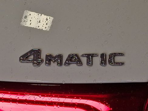 Certified 2025 Mercedes-Benz GLC 350e 4MATIC image 33