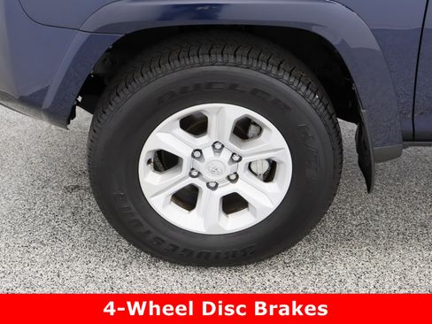 Used 2024 Toyota 4Runner SR5 image 11