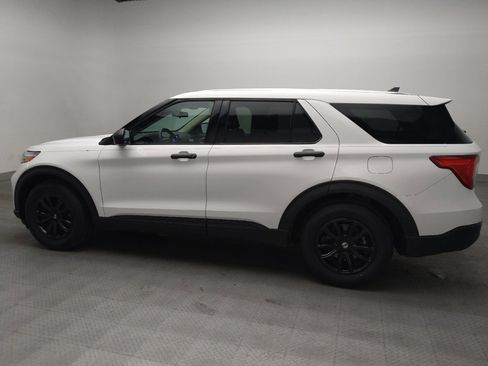 Used 2021 Ford Explorer 2WD image 3