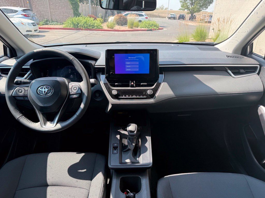 Used 2026 Toyota Corolla Cross LE w/ Moonroof Package AWD/4WD image 15