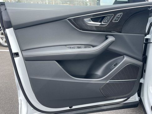 New 2026 Audi Q8 Premium Plus image 16