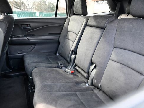 Used 2022 Honda Pilot Sport image 22