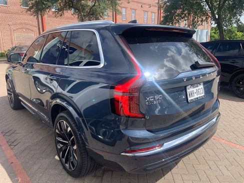 Certified 2025 Volvo XC90 B5 Core AWD/4WD image 4