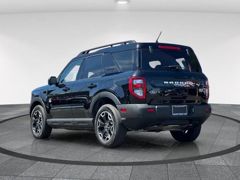 Certified 2025 Ford Bronco Sport Outer Banks w/ Outer Banks Tech Package+ AWD/4WD image 7