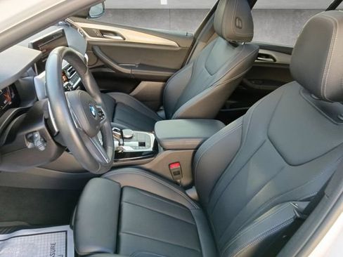 Used 2024 BMW X3 sDrive30i w/ M Sport Package RWD image 19