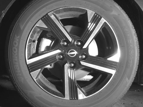 Used 2025 Nissan Sentra SV image 12