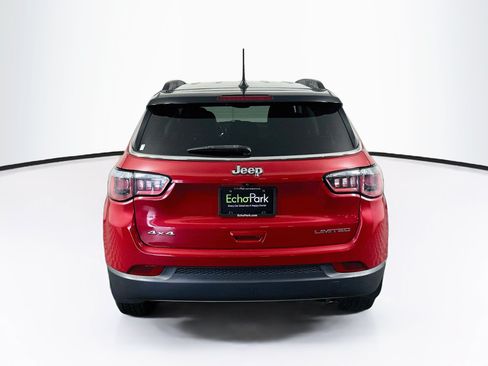Used 2018 Jeep Compass Limited w/ Navigation Group AWD/4WD image 7