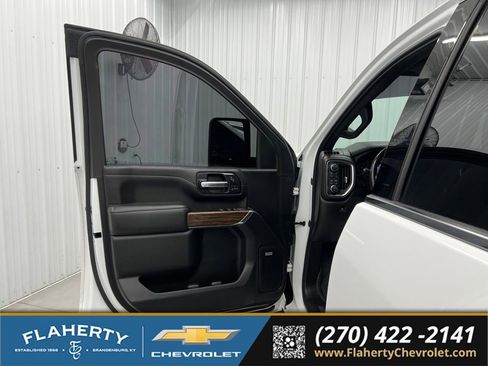 Used 2020 Chevrolet Silverado 2500 High Country w/ Z71 Off-Road Package AWD/4WD image 8