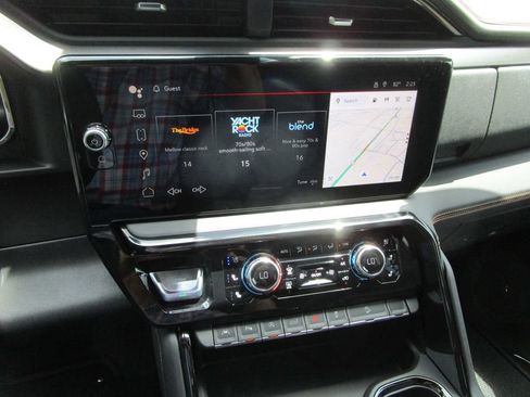 New 2026 GMC Sierra 1500 AT4 w/ AT4 Premium Package AWD/4WD image 39