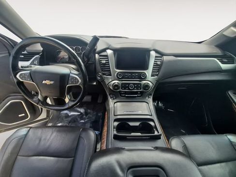 Used 2015 Chevrolet Suburban LTZ AWD/4WD image 10