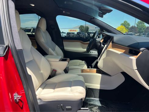 Used 2020 Tesla Model X Performance AWD/4WD image 17