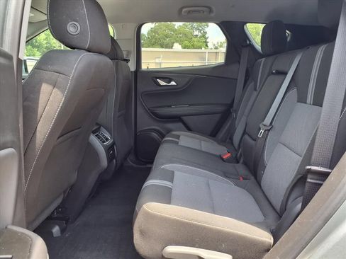 Used 2024 Chevrolet Blazer LT w/ Convenience Package FWD image 10