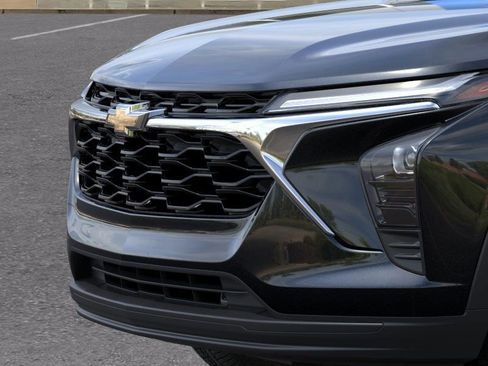 New 2026 Chevrolet Trax LS image 13