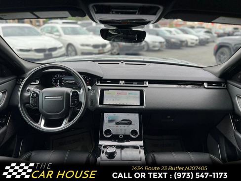 Used 2019 Land Rover Range Rover Velar R-Dynamic SE image 26