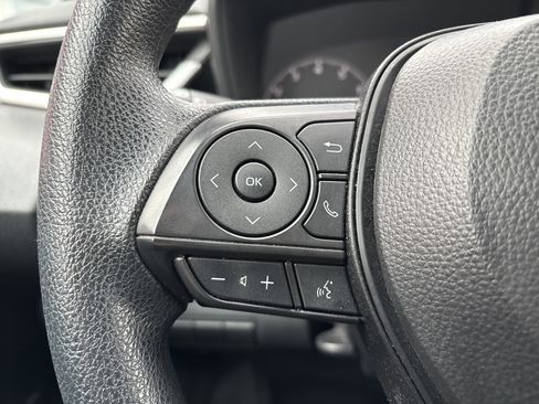 Used 2024 Toyota Corolla LE image 19